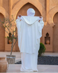 عبايه كريب رويال قطعتين A016