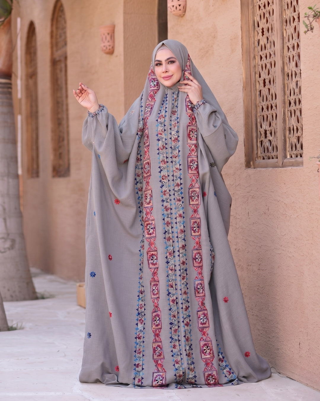 ملحفة كتان مطرّز بالكامل – B019