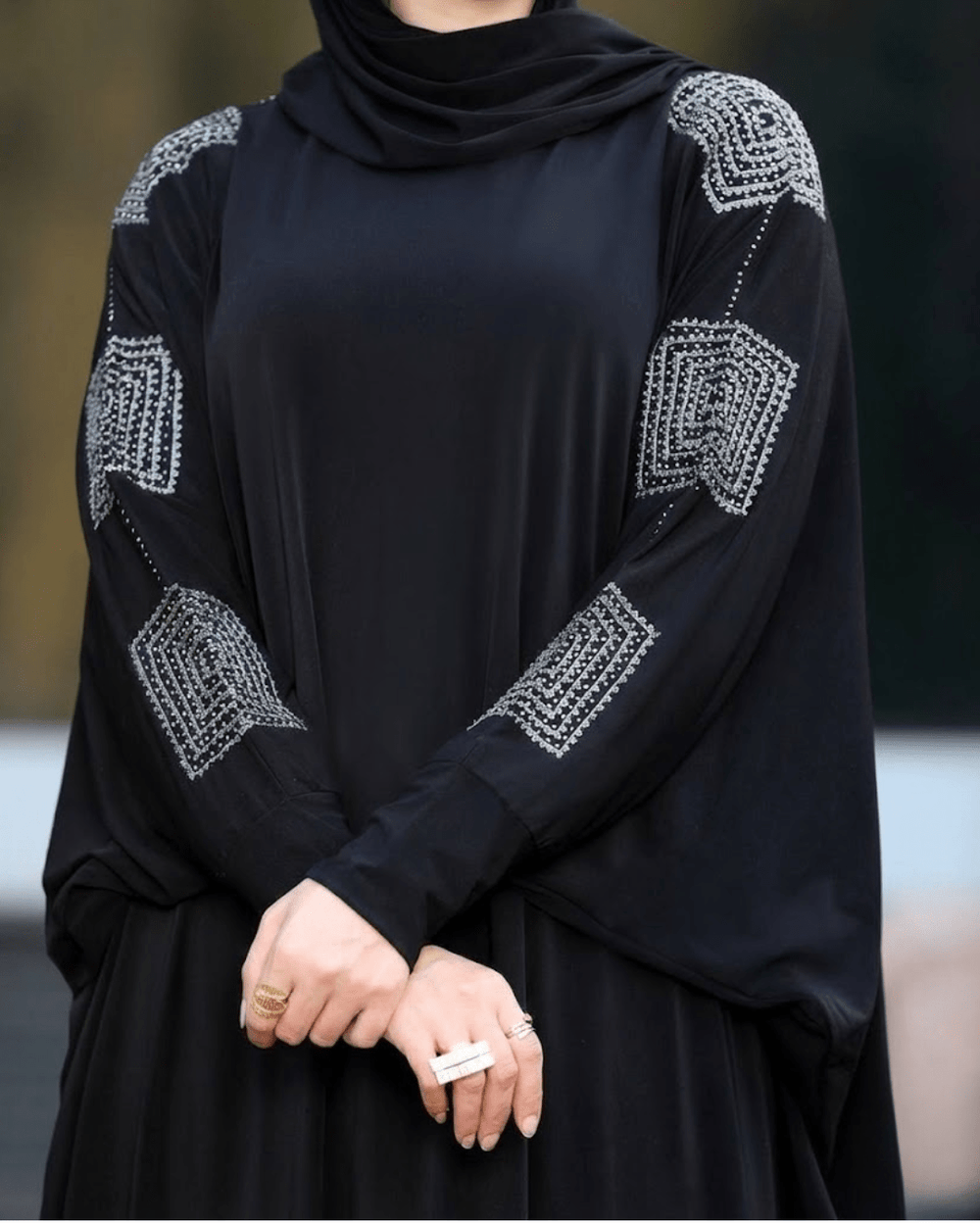 إسدال سدرة اى تى واى مطرّز سيرما – 1010 - Huduum
